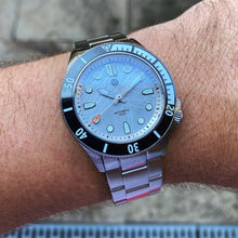 Load image into Gallery viewer, Signum Cuda Meteorite