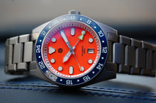 Load image into Gallery viewer, Signum Cuda Titanium GMT - Full Lume Collection
